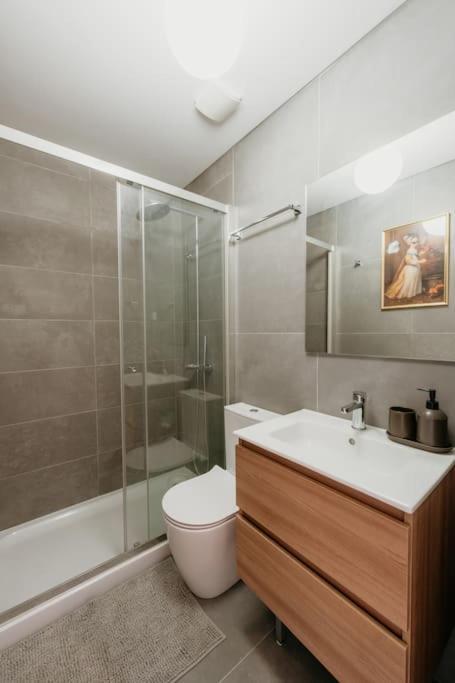 Lisbon Orange House - Beautiful Two-Bedroom Apartment 1D Ngoại thất bức ảnh